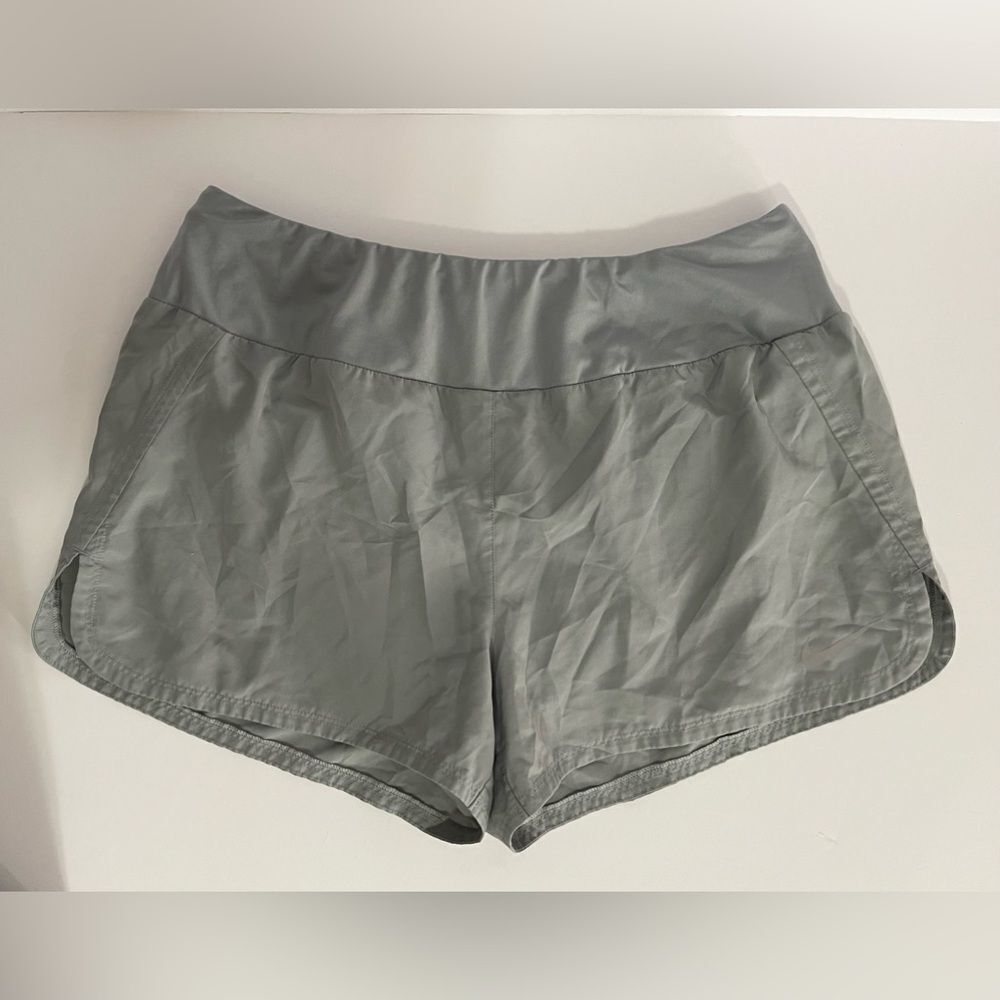 Gray NIKE Dri-Fit Short.